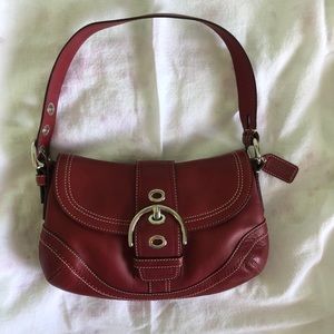 Beautiful Coach red small shoulder bag